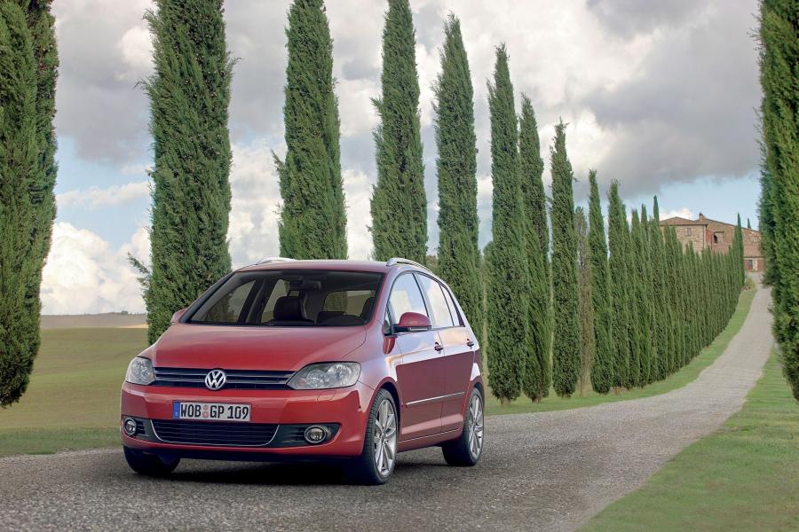  Volkswagen Golf Plus 2009 года  (фото 9 из 16)